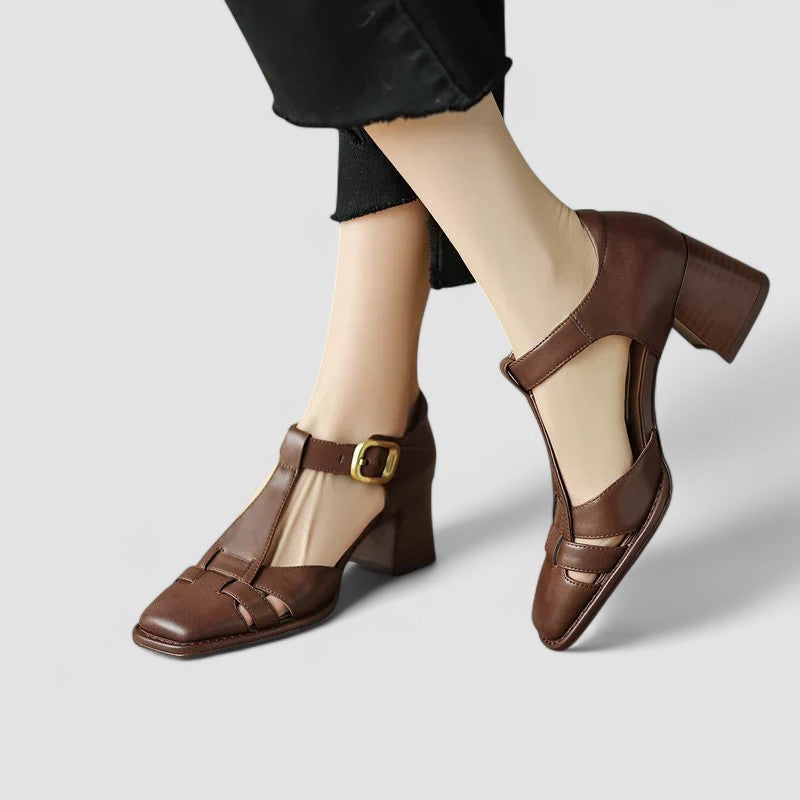Brown / 12 US | 43 EU