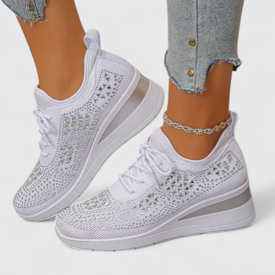 White / 12 US | 43 EU