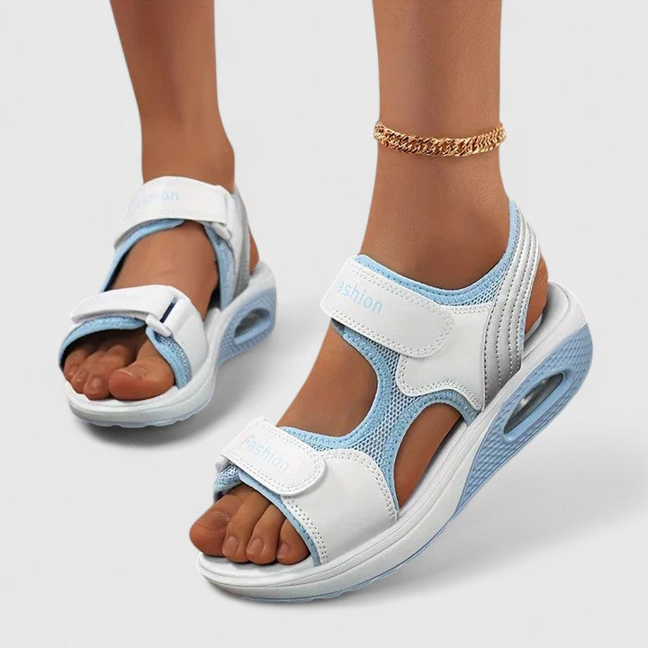 White/Blue / 11 US | 42 EU