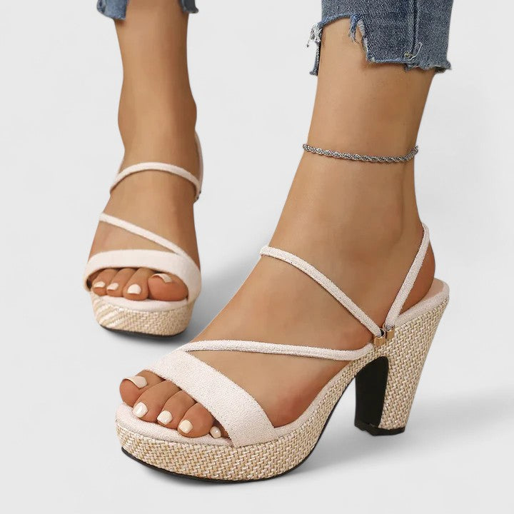 White / 11 US | 42 EU
