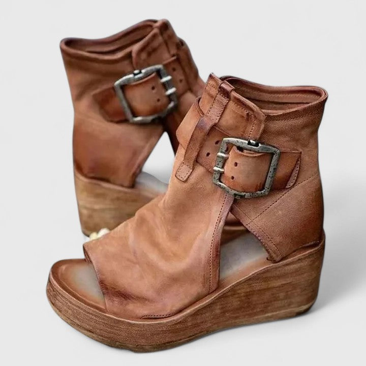 Brown / 12 US