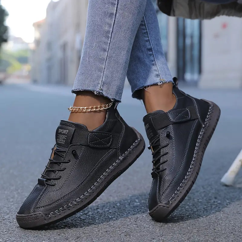 Black / 12 US | 44 EU