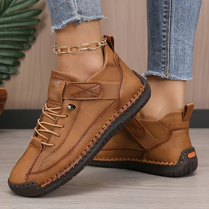 Brown / 12 US | 44 EU