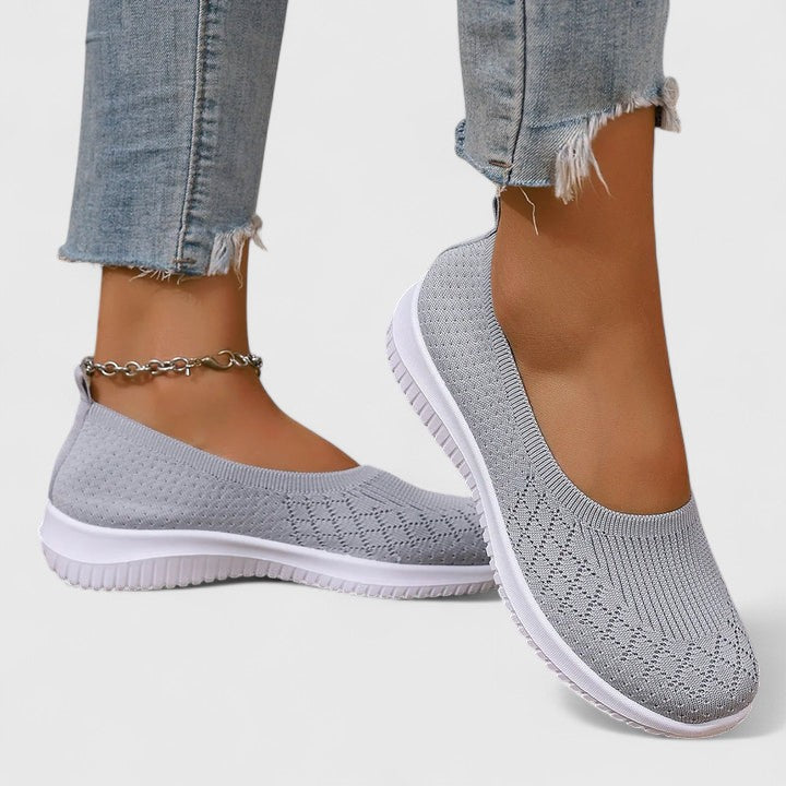Gray / 12 US | 43 EU