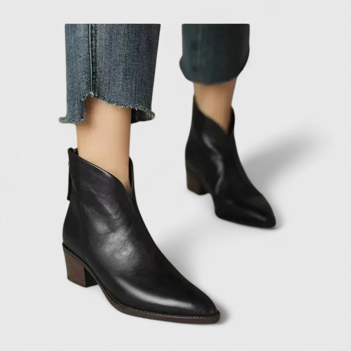 Black / 11 US