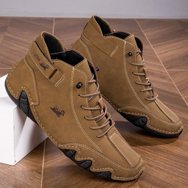 Brown / 11 US | 42 EU