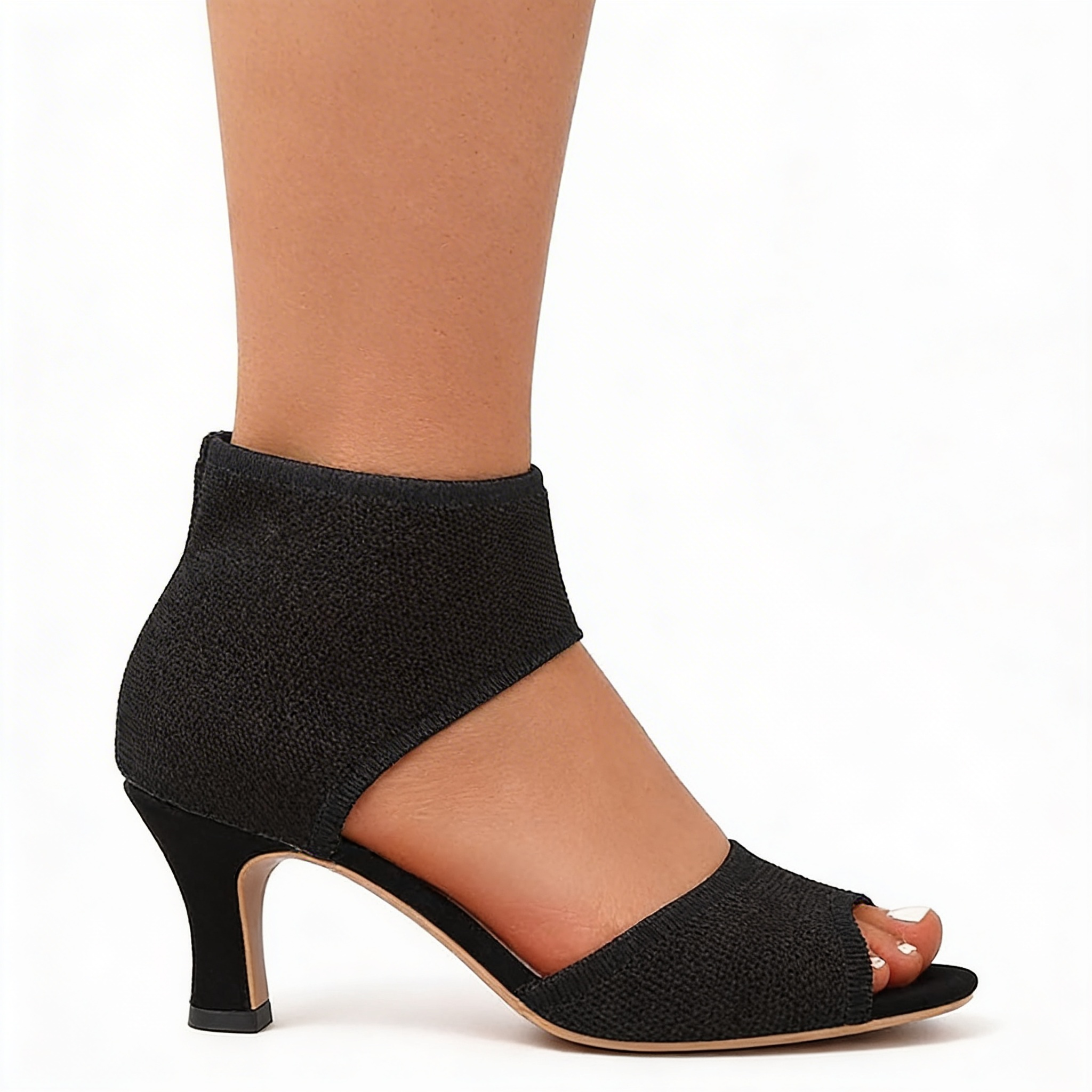 Black / 11 US | 42 EU