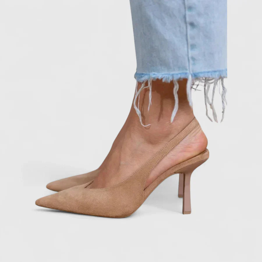 Beige Suede / 11 US | 42 EU